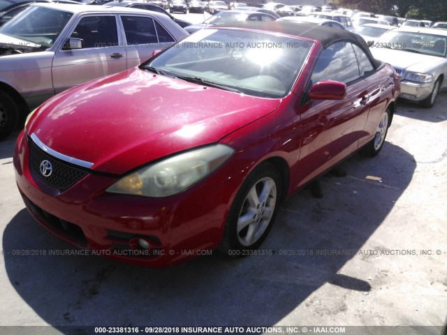 4T1FA38P47U115743 - 2007 TOYOTA CAMRY SOLARA SE/SLE RED photo 2