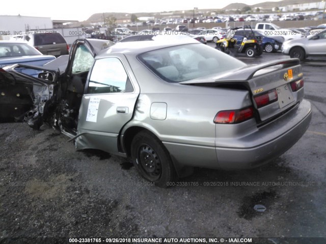4T1BG22K5XU606715 - 1999 TOYOTA CAMRY CE/LE/XLE 金色 照片 3