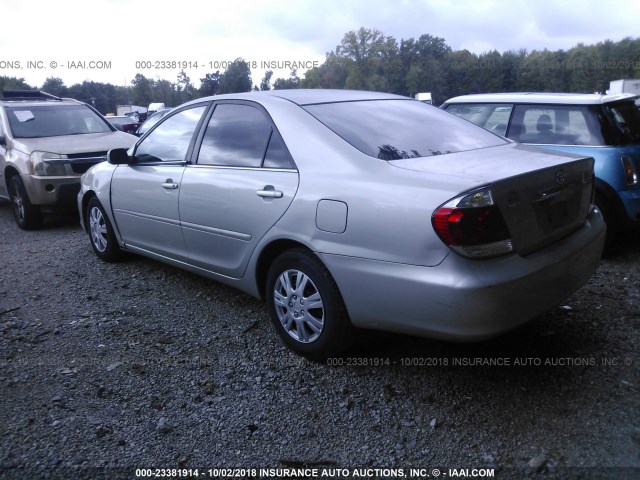 4T1BE32K75U080631 - 2005 TOYOTA CAMRY LE/XLE/SE Күміс фото 3