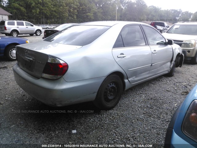 4T1BE32K75U080631 - 2005 TOYOTA CAMRY LE/XLE/SE Күміс фото 4