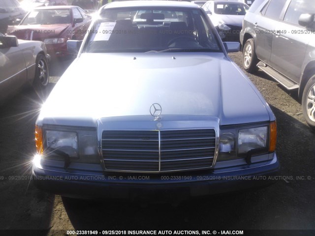 WDBEA34E7NB823450 - 1992 MERCEDES-BENZ 400 E Light Blue photo 6