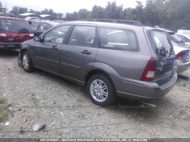 1FAHP36N45W196960 - 2005 FORD FOCUS ZXW GRAY photo 3