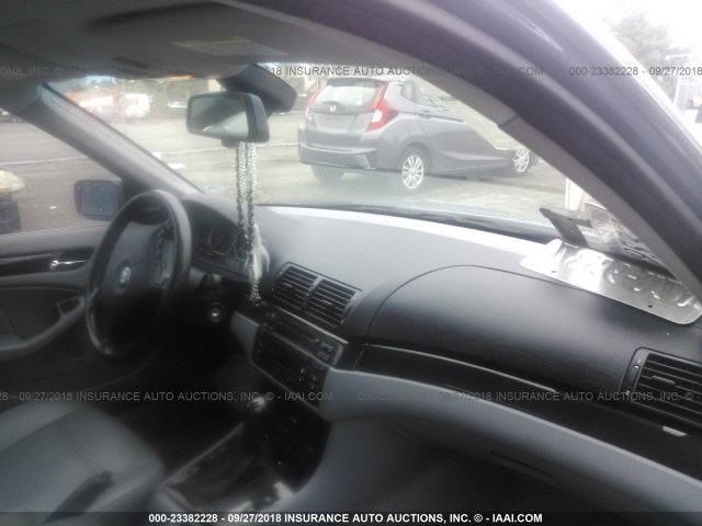 WBAEW53463PN30577 - 2003 BMW 330 XI 黑色 照片 5