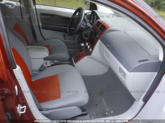 1B3HE78K57D185296 - 2007 DODGE CALIBER R/T ORANGE photo 5