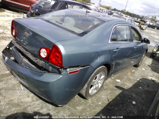 1G1ZH57B89F129434 - 2009 CHEVROLET MALIBU 1LT GREEN photo 4