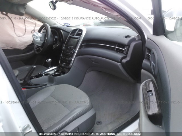 1G11C5SL5EF283606 - 2014 CHEVROLET MALIBU 1LT WHITE photo 5