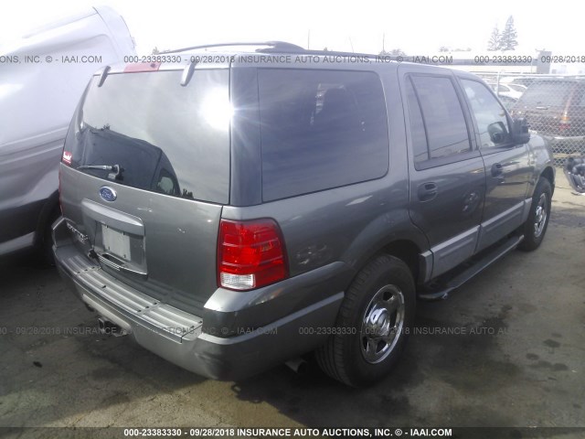 1FMFU16L74LB46479 - 2004 FORD EXPEDITION XLT GRAY photo 4