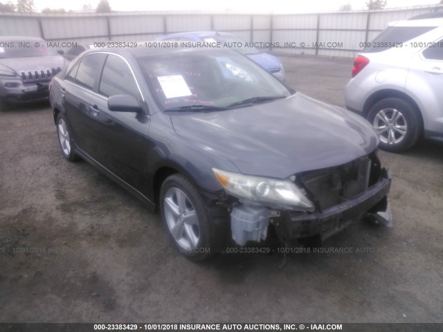 4T1BF3EKXAU066421 - 2010 TOYOTA CAMRY SE/LE/XLE 灰色 照片 1