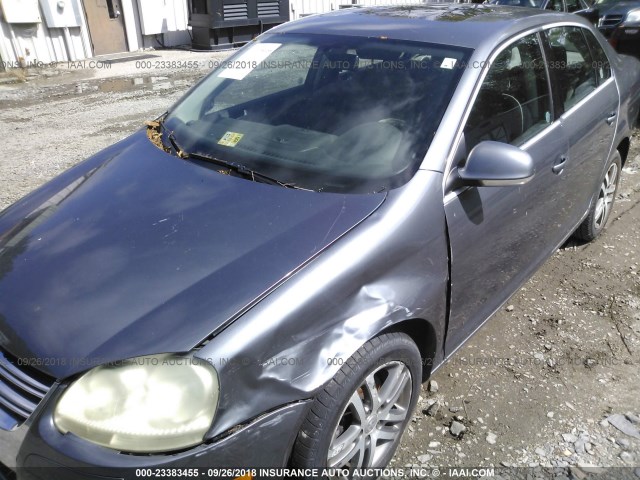 3VWDF71K06M797586 - 2006 VOLKSWAGEN JETTA 2.5L LEATHER GRAY photo 6