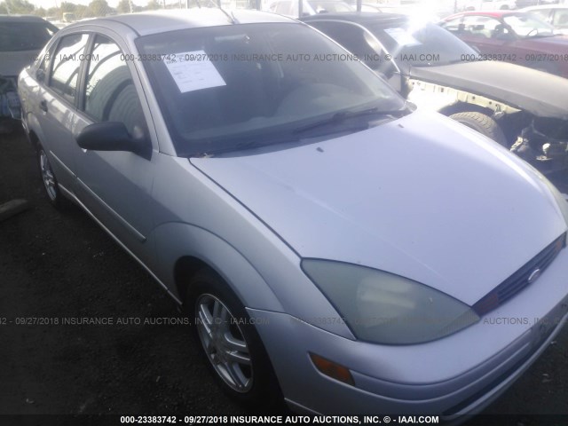 1FAFP34384W180896 - 2004 FORD FOCUS SE COMFORT/SE SPORT SILVER photo 6