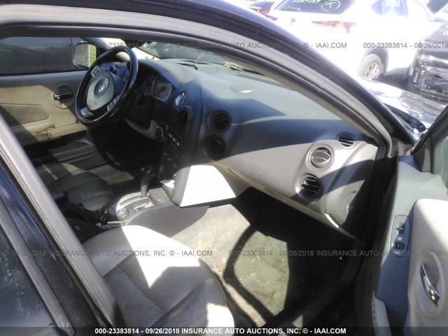 2G2WR524341143374 - 2004 PONTIAC GRAND PRIX GTP BLACK photo 5