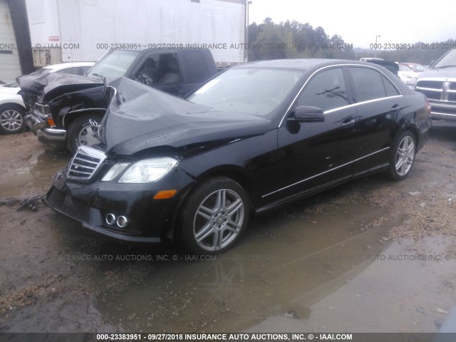 WDDHF9AB9AA130723 - 2010 MERCEDES-BENZ E 550 4MATIC BLACK photo 2