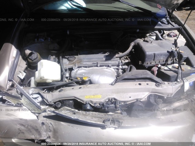 4T1BE32K02U104070 - 2002 TOYOTA CAMRY LE/XLE/SE GOLD photo 10