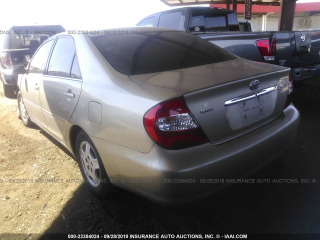 4T1BE32K02U104070 - 2002 TOYOTA CAMRY LE/XLE/SE GOLD photo 3