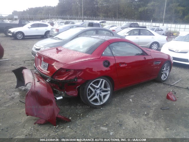 WDDPK4HA5DF068638 - 2013 MERCEDES-BENZ SLK 250 RED photo 4