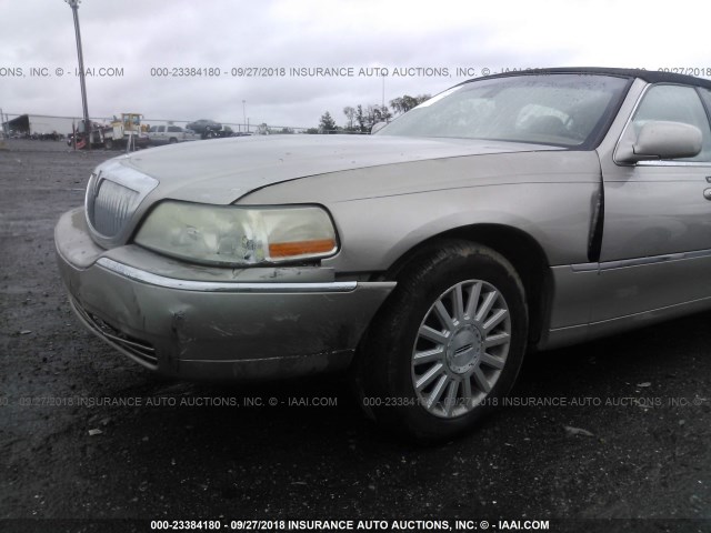 1LNHM82W23Y687703 - 2003 LINCOLN TOWN CAR SIGNATURE BEIGE photo 6