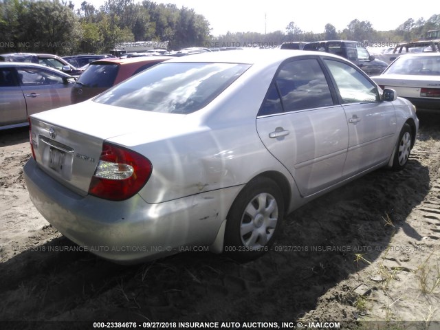 4T1BE32K73U182279 - 2003 TOYOTA CAMRY LE/XLE/SE SILVER photo 4