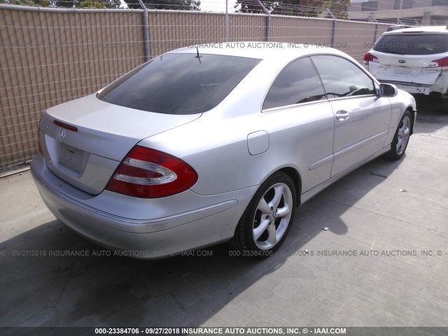 WDBTJ65J54F105505 - 2004 MERCEDES-BENZ CLK 320C SILVER photo 4