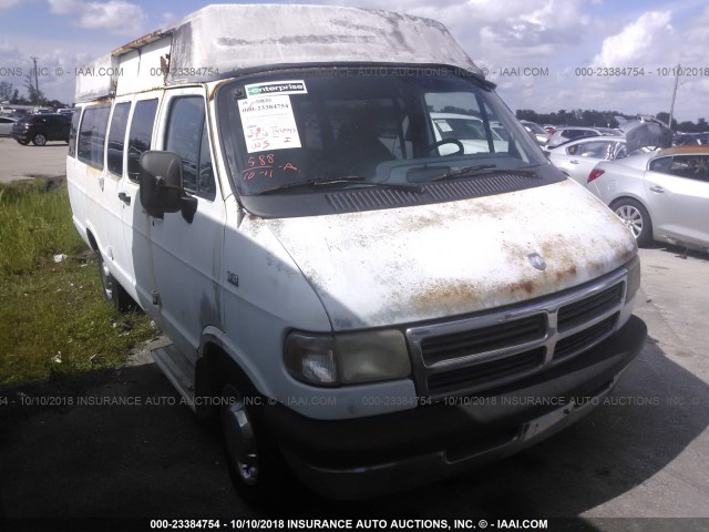 2B5WB35Z9SK538705 - 1995 DODGE RAM WAGON B3500 WHITE photo 1