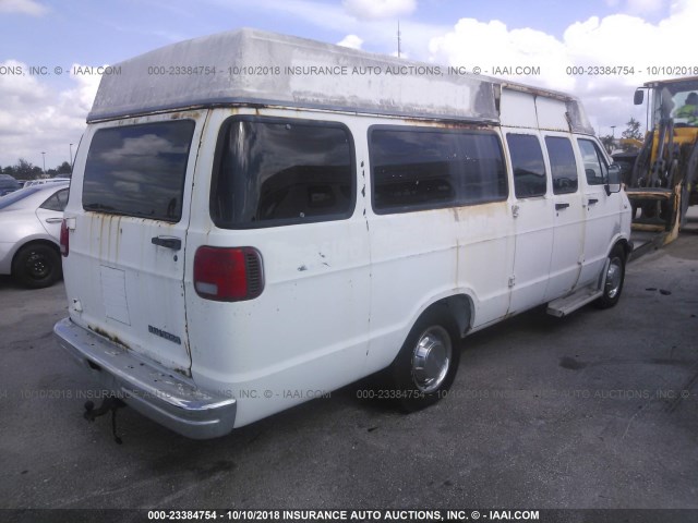 2B5WB35Z9SK538705 - 1995 DODGE RAM WAGON B3500 WHITE photo 4