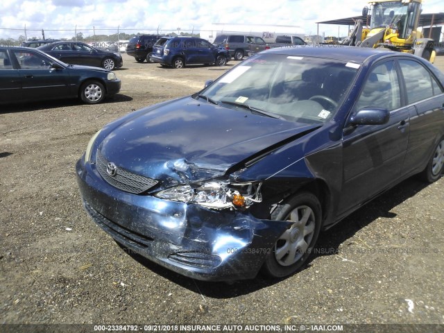 4T1BE32K04U311884 - 2004 TOYOTA CAMRY LE/XLE/SE 深蓝色 照片 6