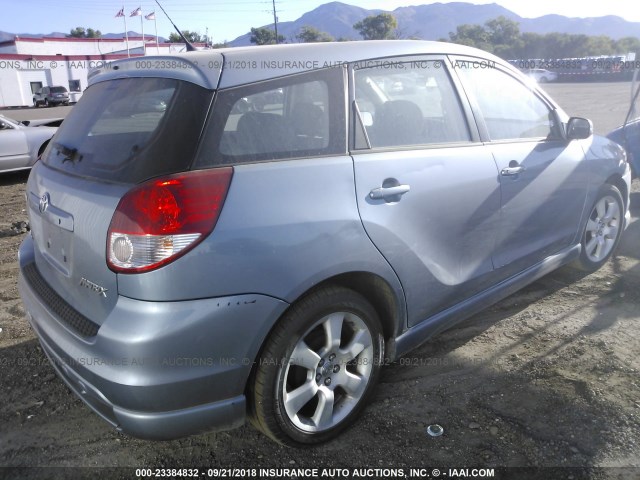 2T1KR32EX4C216698 - 2004 TOYOTA COROLLA MATRIX XR Light Blue photo 4