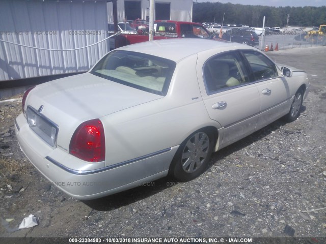 1LNHM83WX4Y614871 - 2004 LINCOLN TOWN CAR ULTIMATE WHITE photo 4