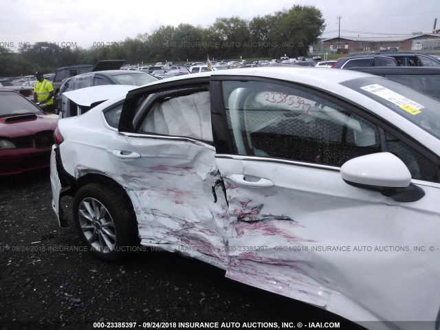 3FA6P0LU5HR355644 - 2017 FORD FUSION SE HYBRID WHITE photo 6