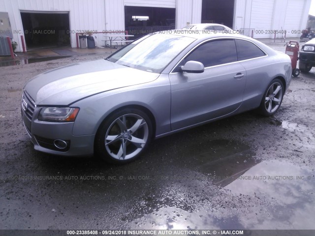 WAULFAFR1AA004218 - 2010 AUDI A5 PREMIUM PLUS GRAY photo 2