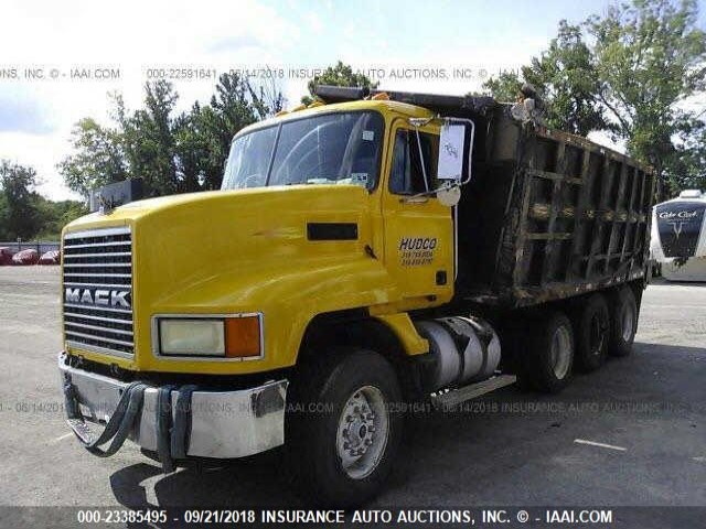 1M2AA13Y1SW049955 - 1995 MACK CH613 CH600 YELLOW photo 2