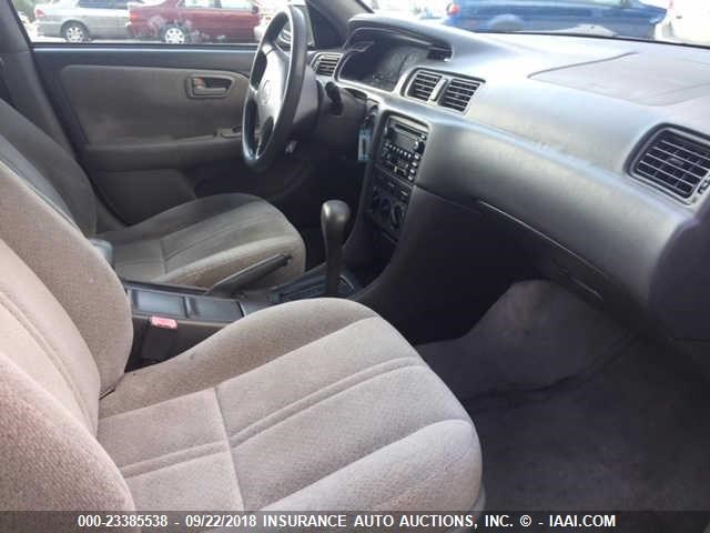 4T1BG22K61U033900 - 2001 TOYOTA CAMRY CE/LE/XLE 未知 照片 5