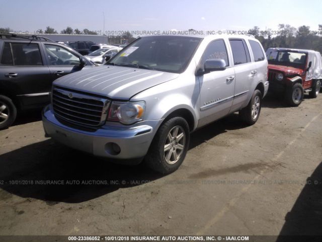 1A8HW58PX7F557532 - 2007 CHRYSLER ASPEN LIMITED SILVER photo 2