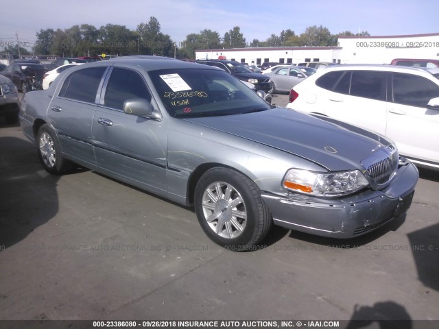 1LNHM82V86Y613164 - 2006 LINCOLN TOWN CAR SIGNATURE LIMITED GRAY photo 1