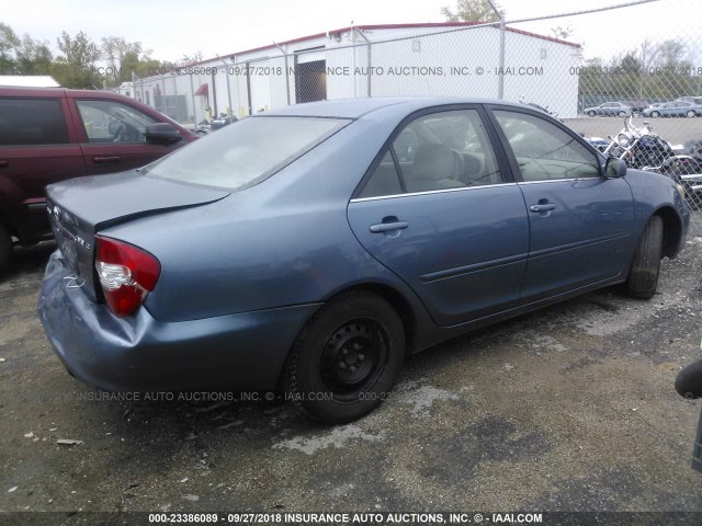 4T1BE32K43U756997 - 2003 TOYOTA CAMRY LE/XLE/SE BLUE photo 4