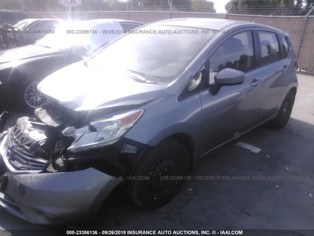 3N1CE2CP2FL357651 - 2015 NISSAN VERSA NOTE S/S PLUS/SV/SL/SR GRAY photo 2