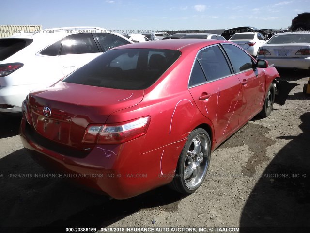 4T1BE46K47U038971 - 2007 TOYOTA CAMRY NEW GENERAT CE/LE/XLE/SE RED photo 4