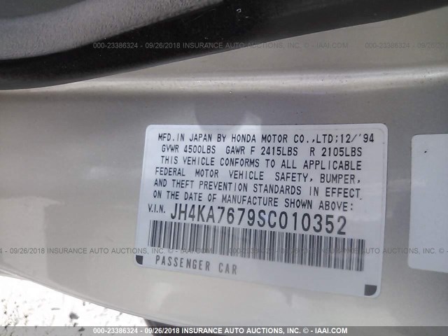 JH4KA7679SC010352 - 1995 ACURA LEGEND LS GOLD photo 9