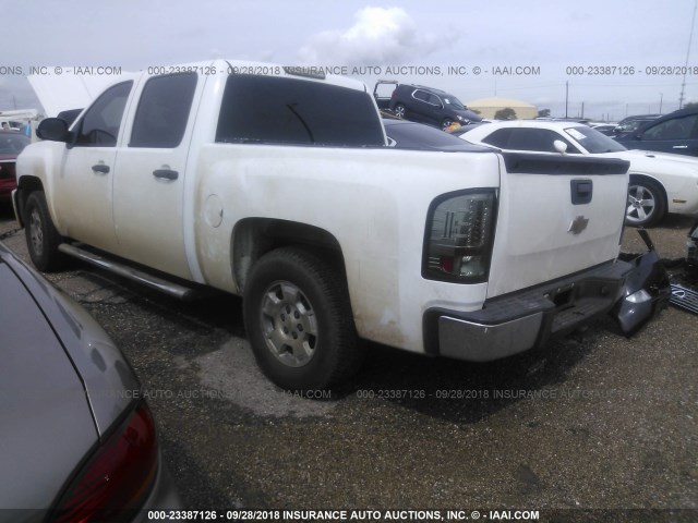 3GCEC13C27G516150 - 2007 CHEVROLET SILVERADO C1500 CREW CAB WHITE photo 3