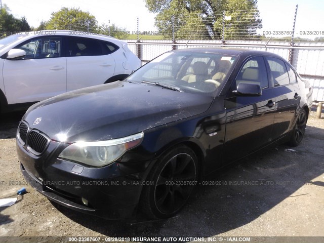 WBANB33524B113285 - 2004 BMW 545 I BLACK photo 2