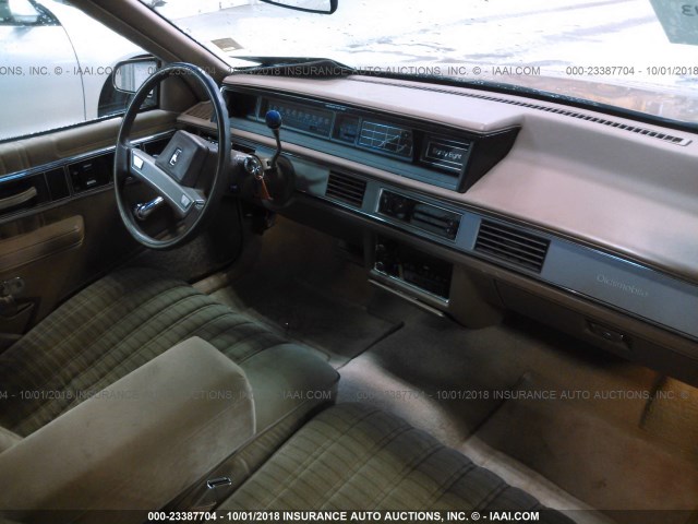 1G3HN54C5KW393256 - 1989 OLDSMOBILE DELTA 88 ROYALE GOLD photo 5