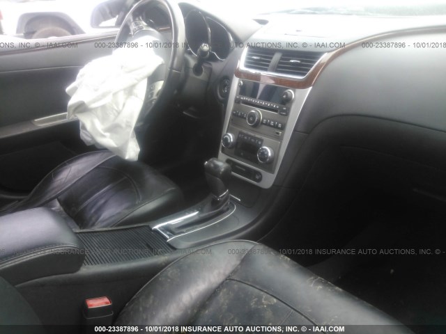 1G1ZE5E79AF208493 - 2010 CHEVROLET MALIBU LTZ 黑色 照片 5