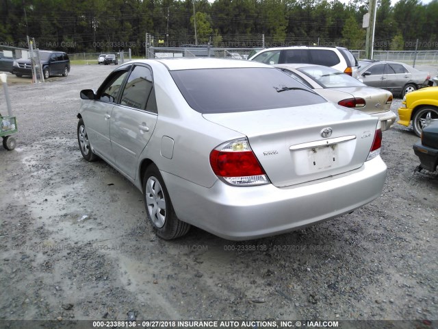 4T1BE32K06U148110 - 2006 TOYOTA CAMRY LE/XLE/SE GRAY photo 3