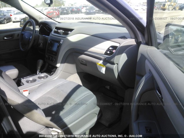 1GNKRFED9DJ103017 - 2013 CHEVROLET TRAVERSE LS GRAY photo 5