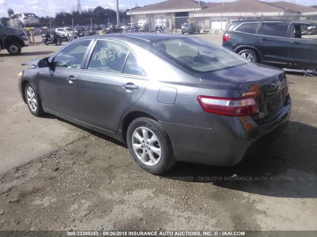 4T4BE46K48R019439 - 2008 TOYOTA CAMRY CE/LE/XLE/SE BLACK photo 3