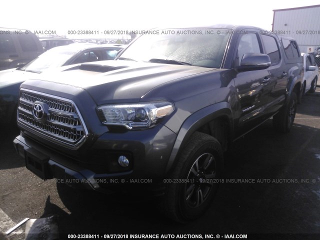 3TMAZ5CN1GM009666 - 2016 TOYOTA TACOMA DBL CAB/SR5/TRD SPORT/OR GRAY photo 2