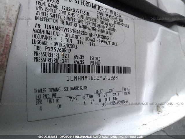 1LNHM81W53Y641283 - 2003 LINCOLN TOWN CAR EXECUTIVE WHITE photo 9