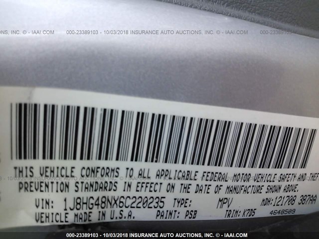 1J8HG48NX6C220235 - 2006 JEEP COMMANDER SILVER photo 9