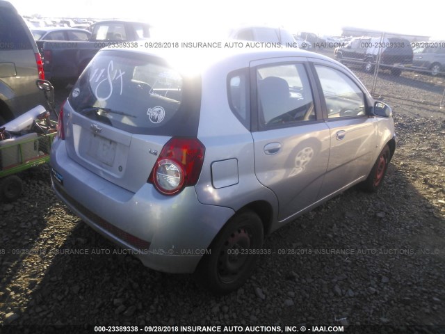 KL1TD66E59B606538 - 2009 CHEVROLET AVEO LS/LT Gümüş foto 4