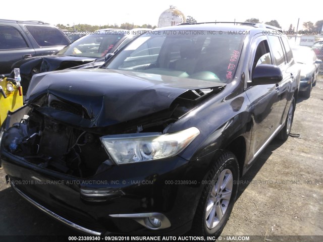 5TDZK3EHXBS030690 - 2011 TOYOTA HIGHLANDER SE BLACK photo 2