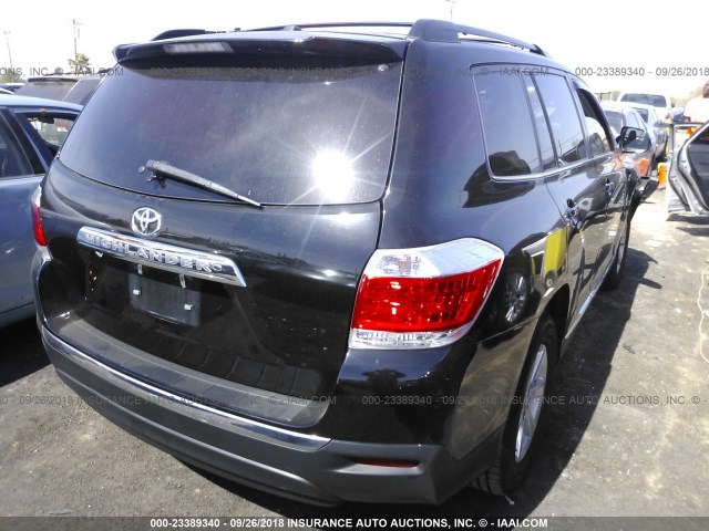 5TDZK3EHXBS030690 - 2011 TOYOTA HIGHLANDER SE BLACK photo 4